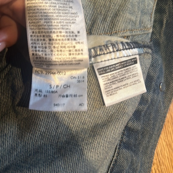 Levi Strauss & Co Ex Boyfriend Trucker Jacket Size Small. - Picture 4 of 5